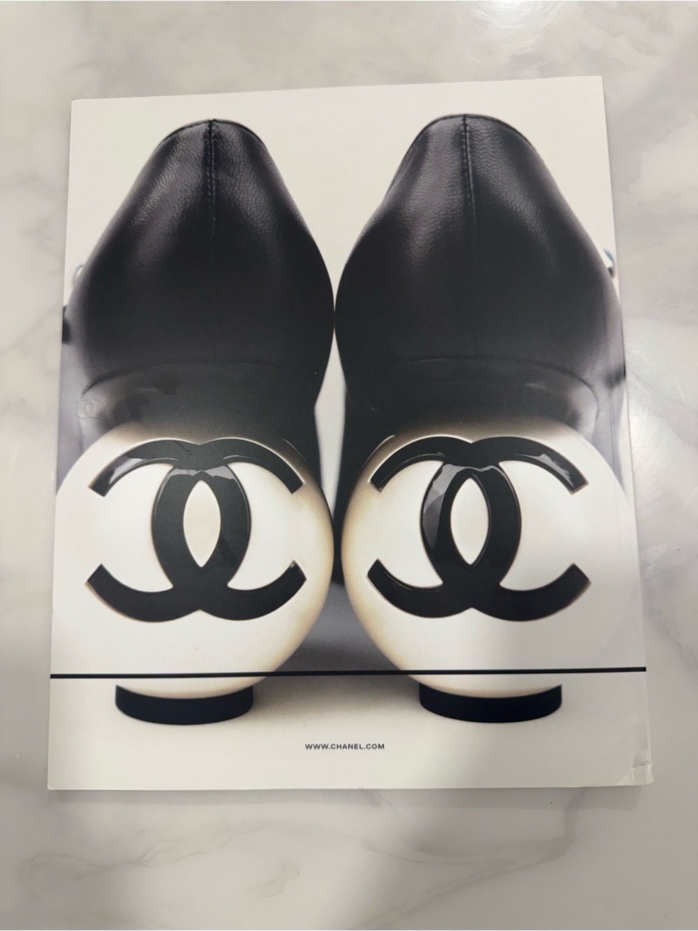 CHANEL Collection
Book